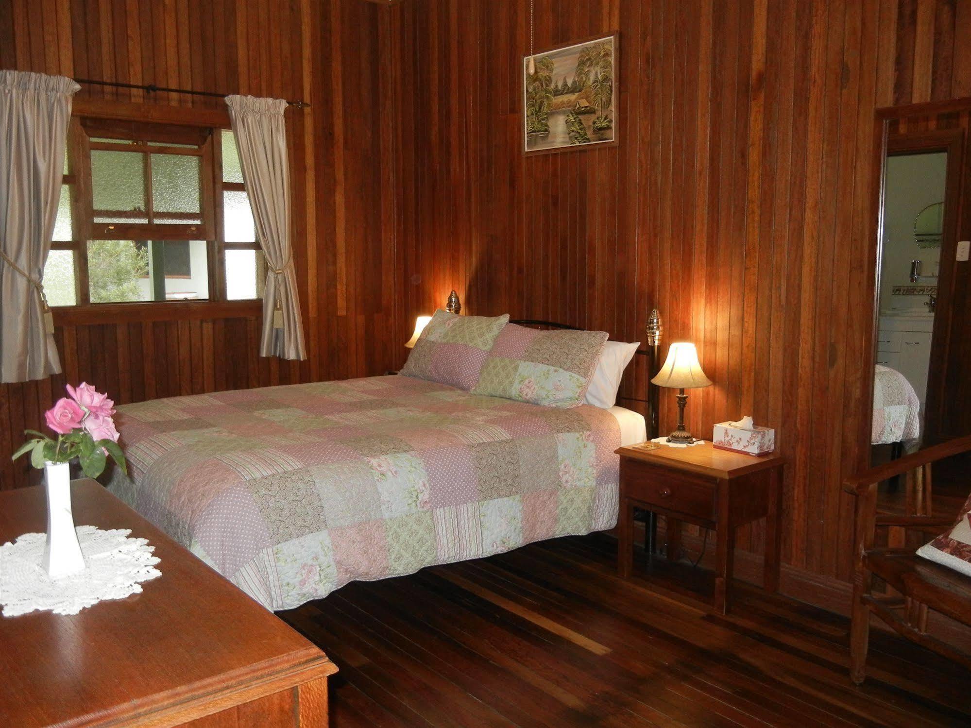 Amamoor Lodge Exterior photo